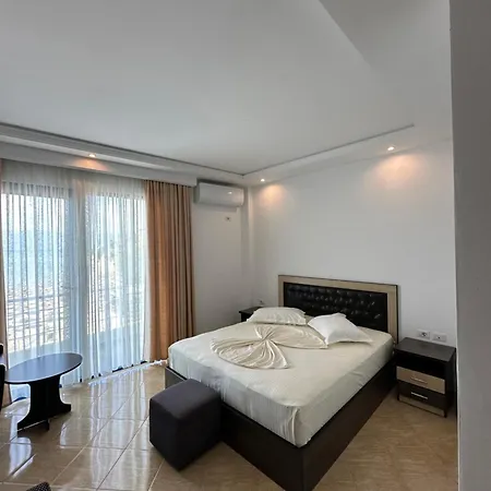 Hotel Zverneci 3*
