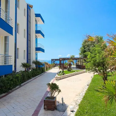 Hotel Zverneci מלון Zverneci