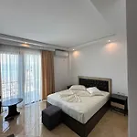 Hotel Zverneci 3*