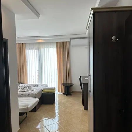 Otel Hotel Zverneci Zverneci